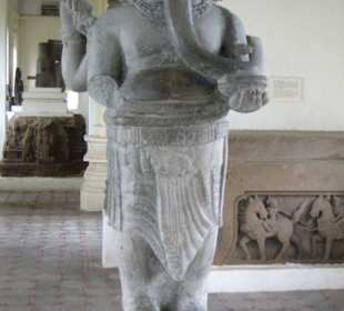 Dies ist der  Elefantengott Ganesha.