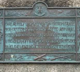 Inschrift am Grabstein