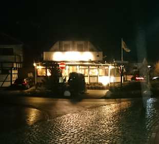 Das Restaurant am Abend