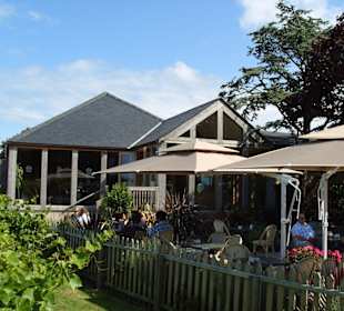 Restaurant mit Terrasse