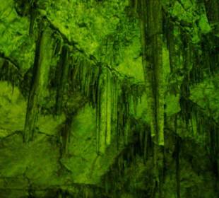 Tropfsteinhöhle