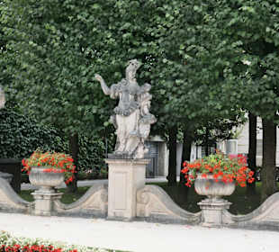 Im Mirabellgarten von Salzburg
