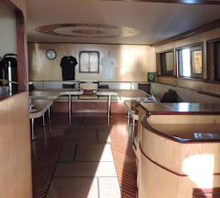 Schöne SimSim-Yacht