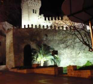 Kathedrale bei Nacht