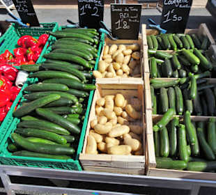 Impressionen vom Wochenmarkt Saint-Cyprien-Plage