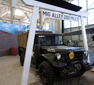 Im Flugzeug und Hubschaubermuseum