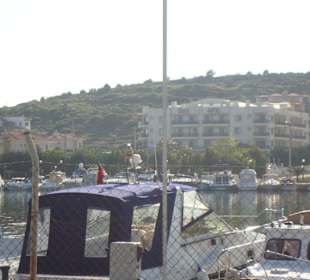 Außenansicht vom Yachthafen