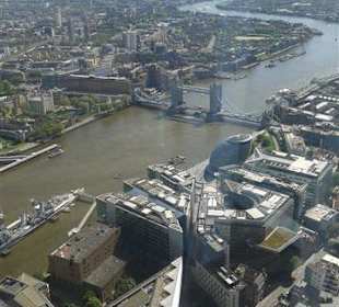 Ausblick auf die Tower Bridge