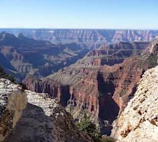 Blick vom Weg zum Bright Angel Point