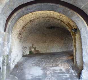 Tunnel
