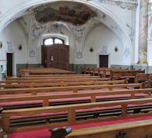 Blick in das Kirchenschiff der Basilika