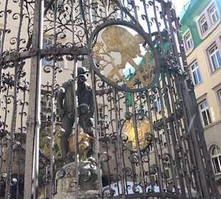 Hans-im-Glück-Brunnen