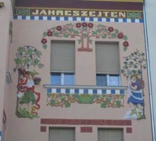 Das Vier-Jahreszeiten-Haus (3)