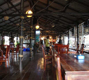 Lyara Seafood Restaurant