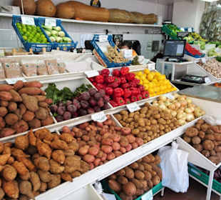 Rundgang durch die Markthalle von Funchal