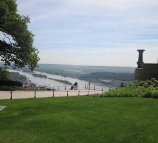 Am Niederwalddenkmal