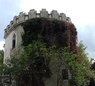 Hafendeckelturm