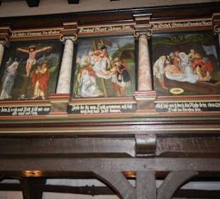 Bildtafeln an der Nordempore