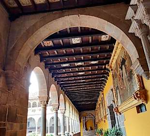 Iglesia y Convento Santo Domingo Qorikancha