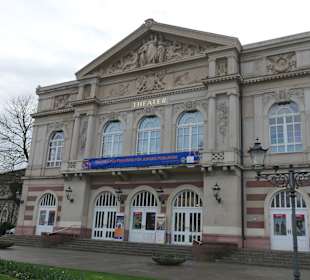 Blick zum 1862 eröffneten Theater von Baden-Baden