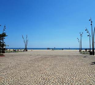 Der Zentralbereich der Strandpromenade