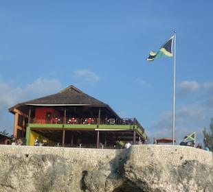 Ricks Cafe auf den Klippen