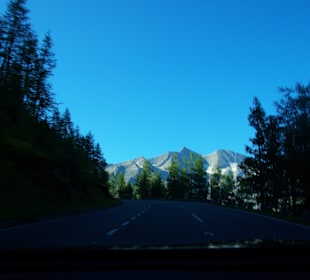 Zweispurig zum Überholen