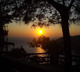 Sonnenuntergang in der Cross Taverne