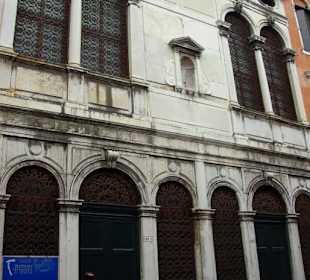 Hausfronten verschieden