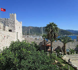 Innenhof Burg - Museum