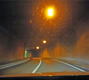 Letztes Teilstück im Tunnel