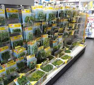 Rundgang durch das Modell Center Hünerbein