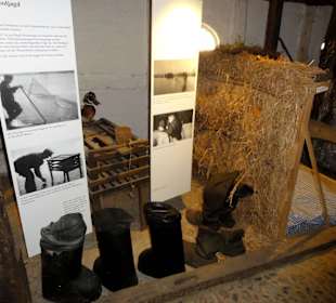 Exponate aus der Diele des Bauernhauses