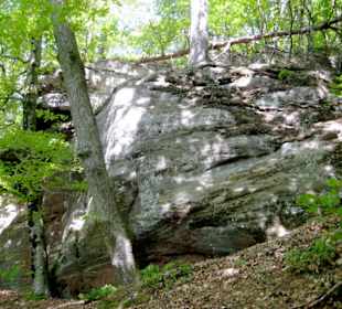 Felsgebilde begleiten uns