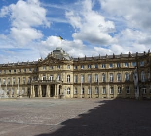  Neues Schloß