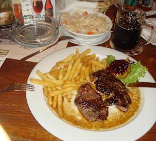 Стейк из мяса дикого кабана