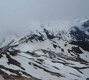 Aussicht vom Höchster Punkt Edelweißspitze