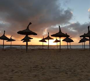 Sonnenuntergang am Strand