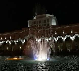 Historisches Museum bei Nacht