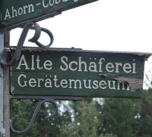 Das Museumsschild der Alten Schäferei