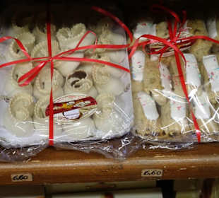 Im Feinkostgeschäft La Bottega dei Sapori