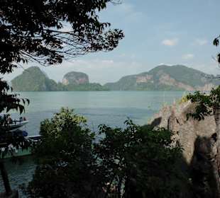 Richtung James Bond Felsen