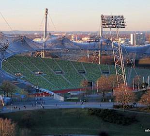 Blick ins Olympiastadion vom "Berg"