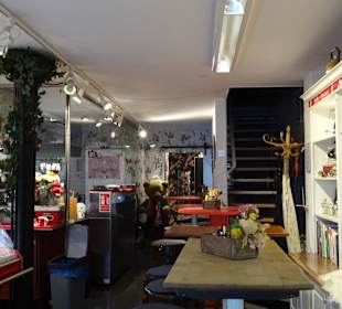 Oma Janßen am Alten Markt