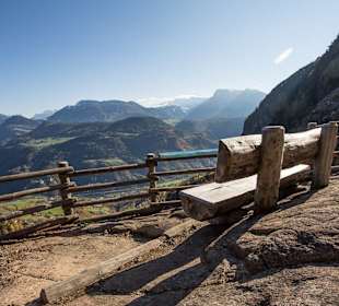 Sitzbank mit Aussicht