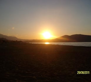 Sonnenuntergang am Kavros Strand