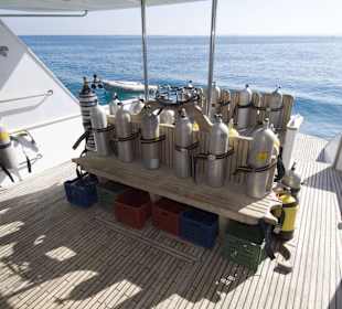 M/Y Dreams dive deck