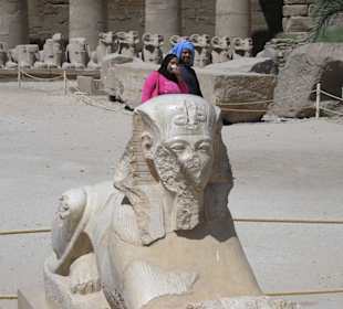 Statue