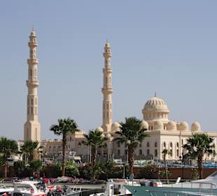 Große Moschee am Hafen von Hurghada