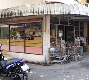 Best, Norpattaya Rd, Nebeneingang